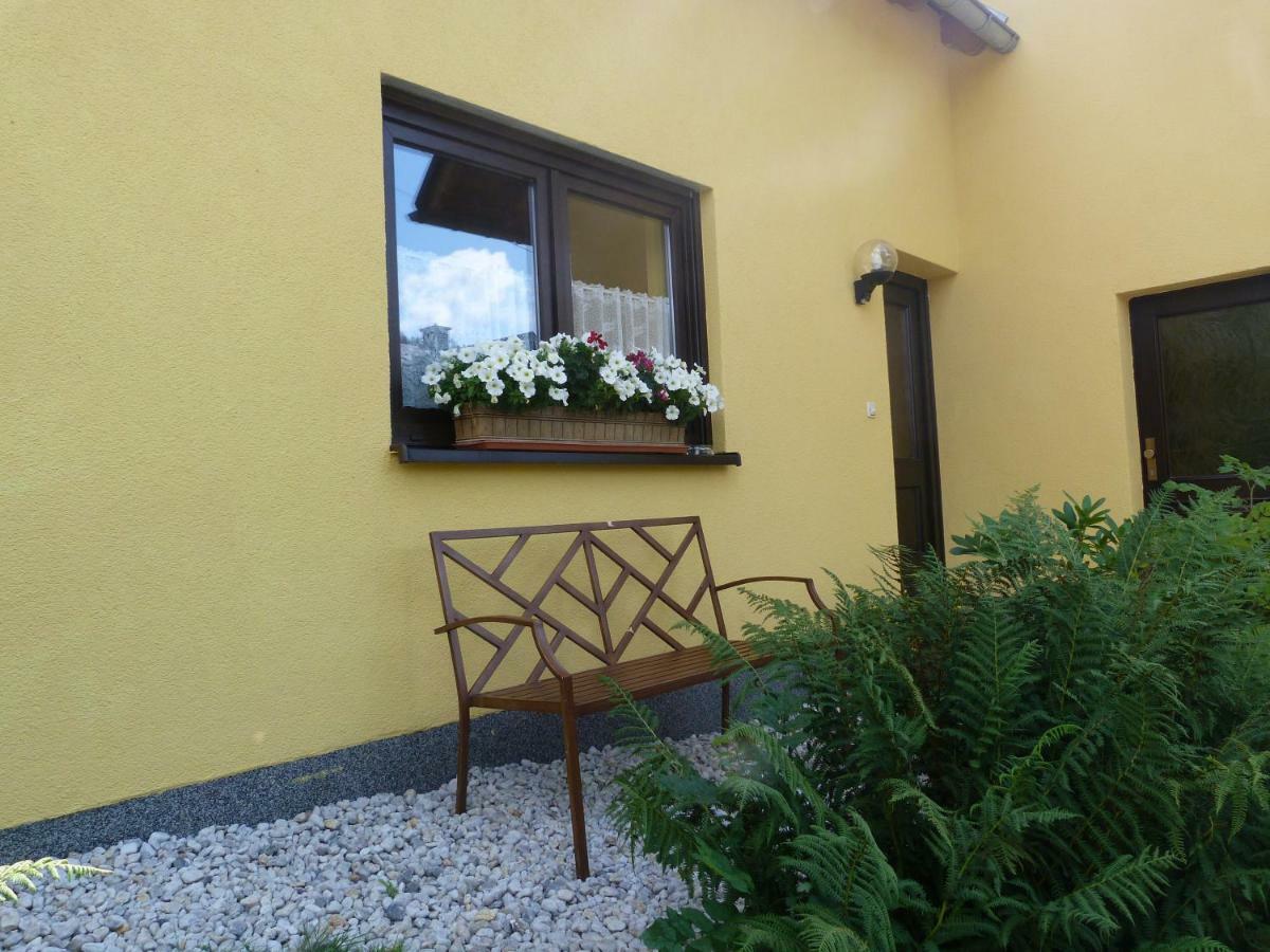 Vila Erzgebirgshuette Pobershau Exteriér fotografie